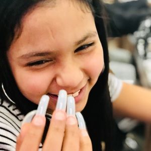 Meet your Posher, Evelene